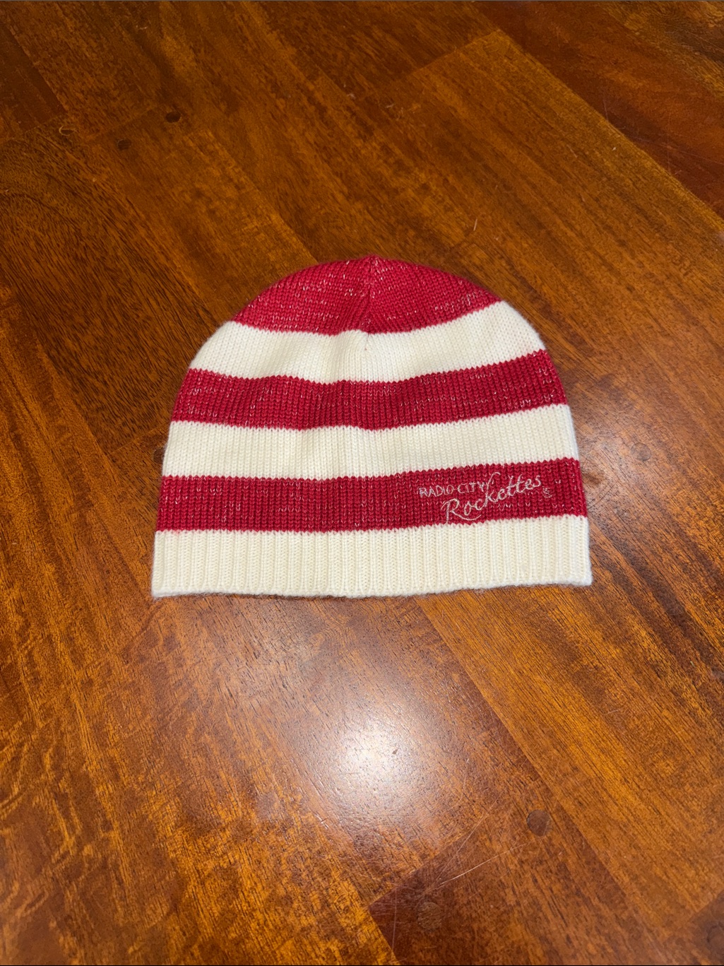 Y2k Radio City Music Hall Radio City Rockettes Red  White Striped Beanie